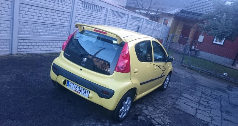 Peugeot 107 cena 11850 przebieg: 183000, rok produkcji 2009 z Tarnów małe 742